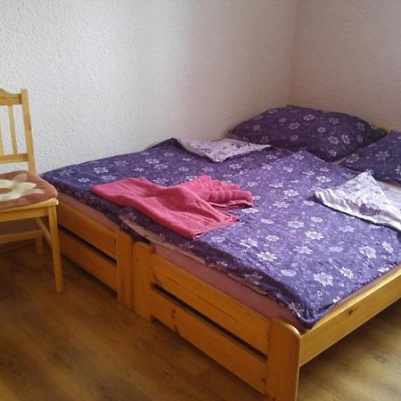 Penzion Apartmany Becov 베코브나드테플로우 외부 사진