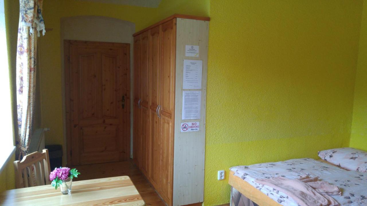 Penzion Apartmany Becov 베코브나드테플로우 외부 사진