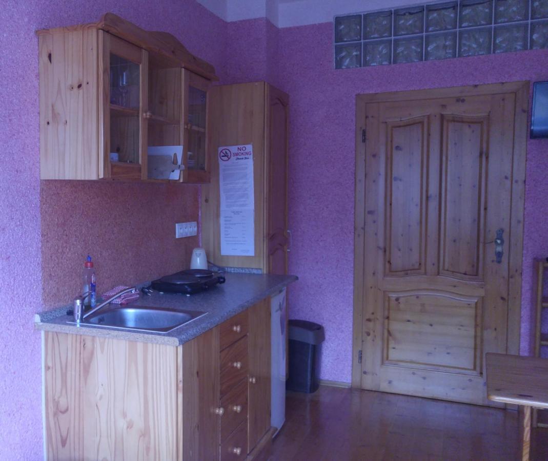 Penzion Apartmany Becov 베코브나드테플로우 외부 사진